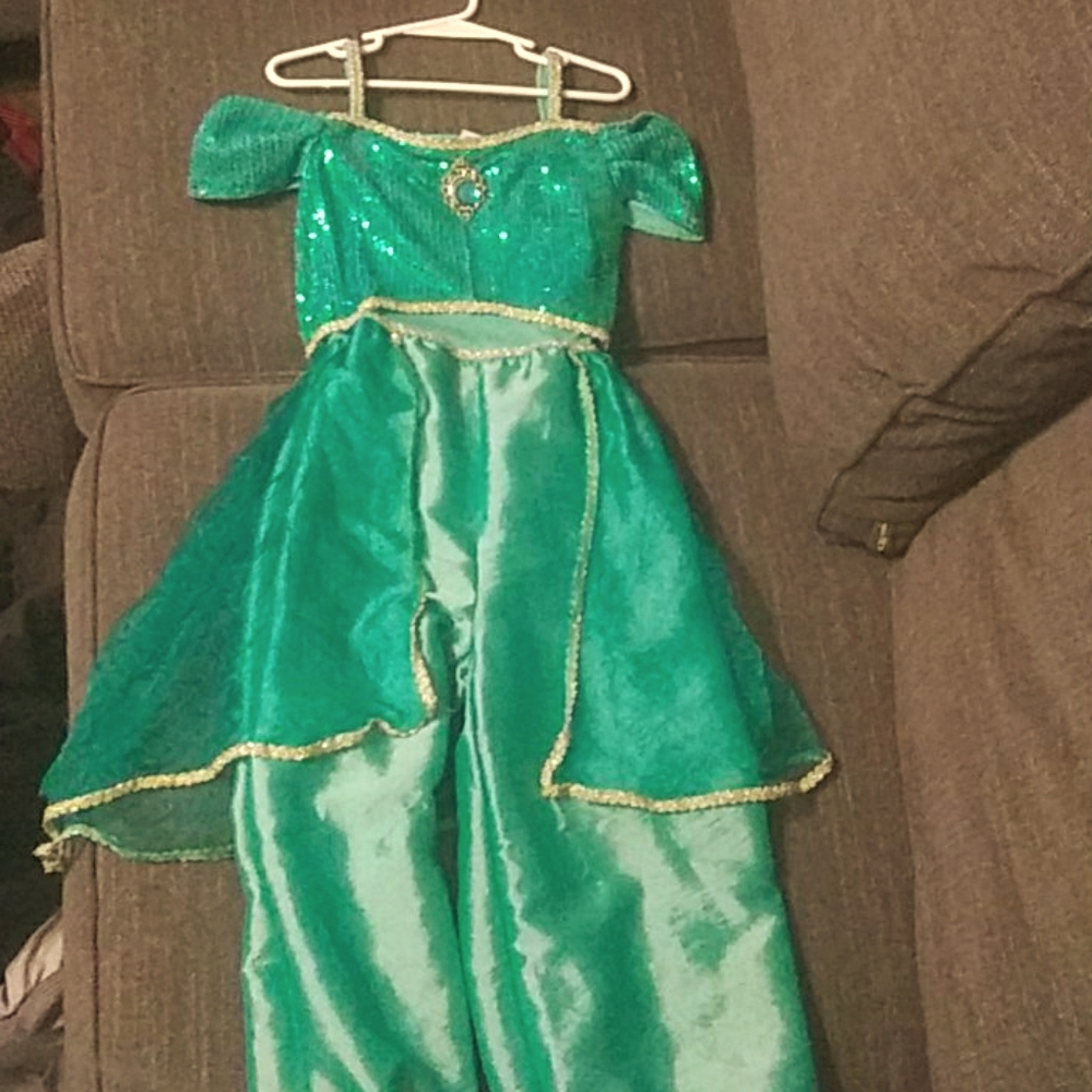 Princess jasmine Halloween costume